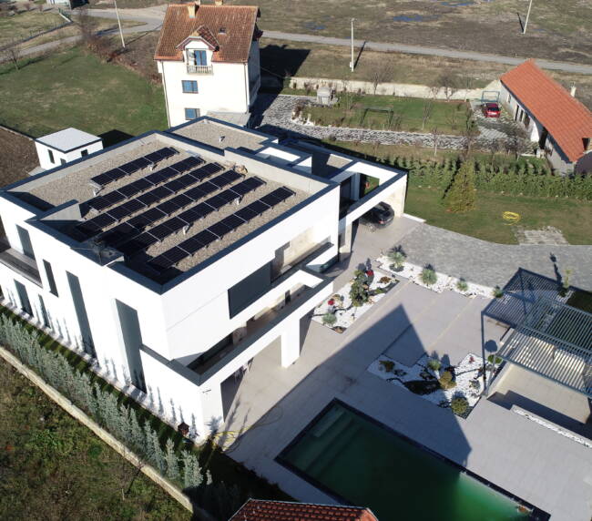 Panele solare 15 kWp hibrid, Familja Musliu, Ferizaj